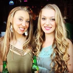 Meet your Posher, Brooke